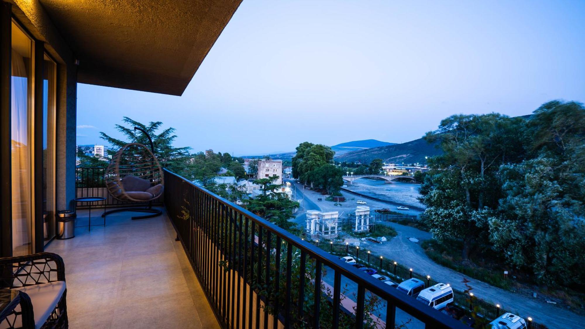 Gori Inn Exterior photo